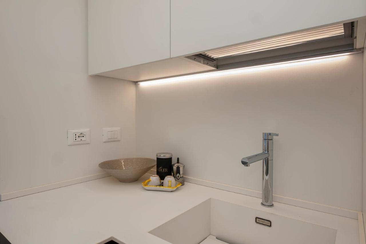 Luxury Apartment Near Arco Della Pace Guerrazzi 9 ميلان المظهر الخارجي الصورة